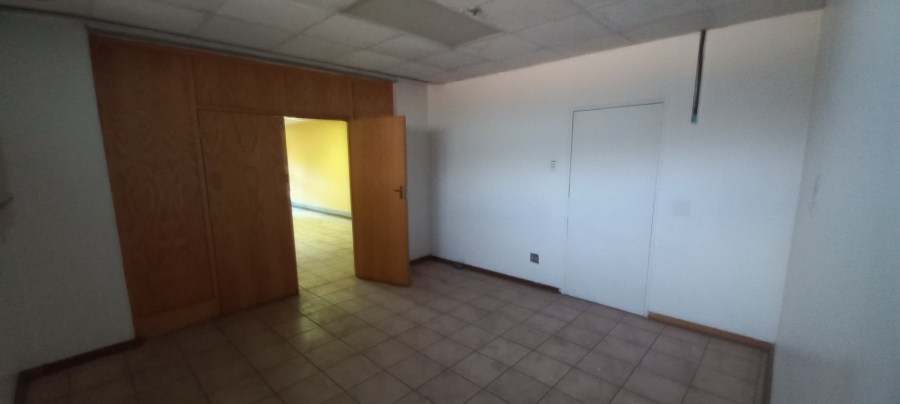 Commercial Property for Sale in Hamilton Free State